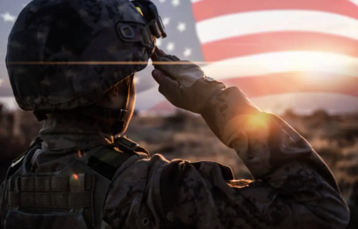 美軍沉迷炒股炒幣，航母甲板上都在「薦股」