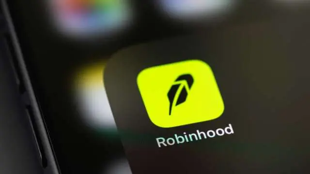 700 億美元市值的 Robinhood，加密交易收入沒幹過 Hyperliquid