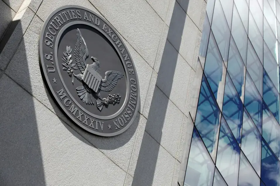 SEC 開放代幣化股票交易:Robinhood、五年創新豁免與受惠代幣解析